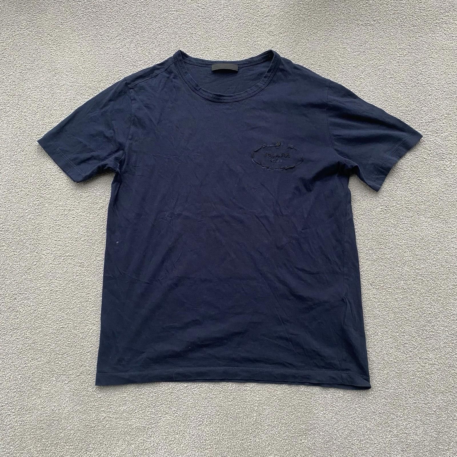 Prada Prada Milano Embroidered Men’s T-Shirt Navy Medium M Size US M / EU 48-50 / 2 - 1 Thumbnail