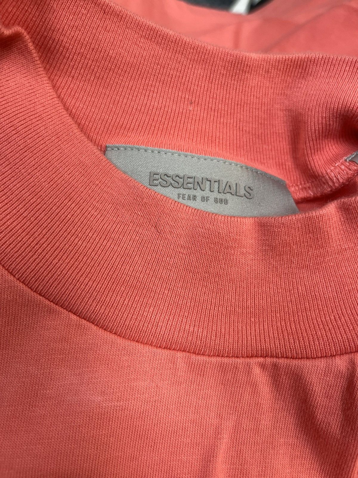 Essentials ESSENTIALS FW22 Coral Long Sleeve Size US L / EU 52-54 / 3 - 2 Thumbnail