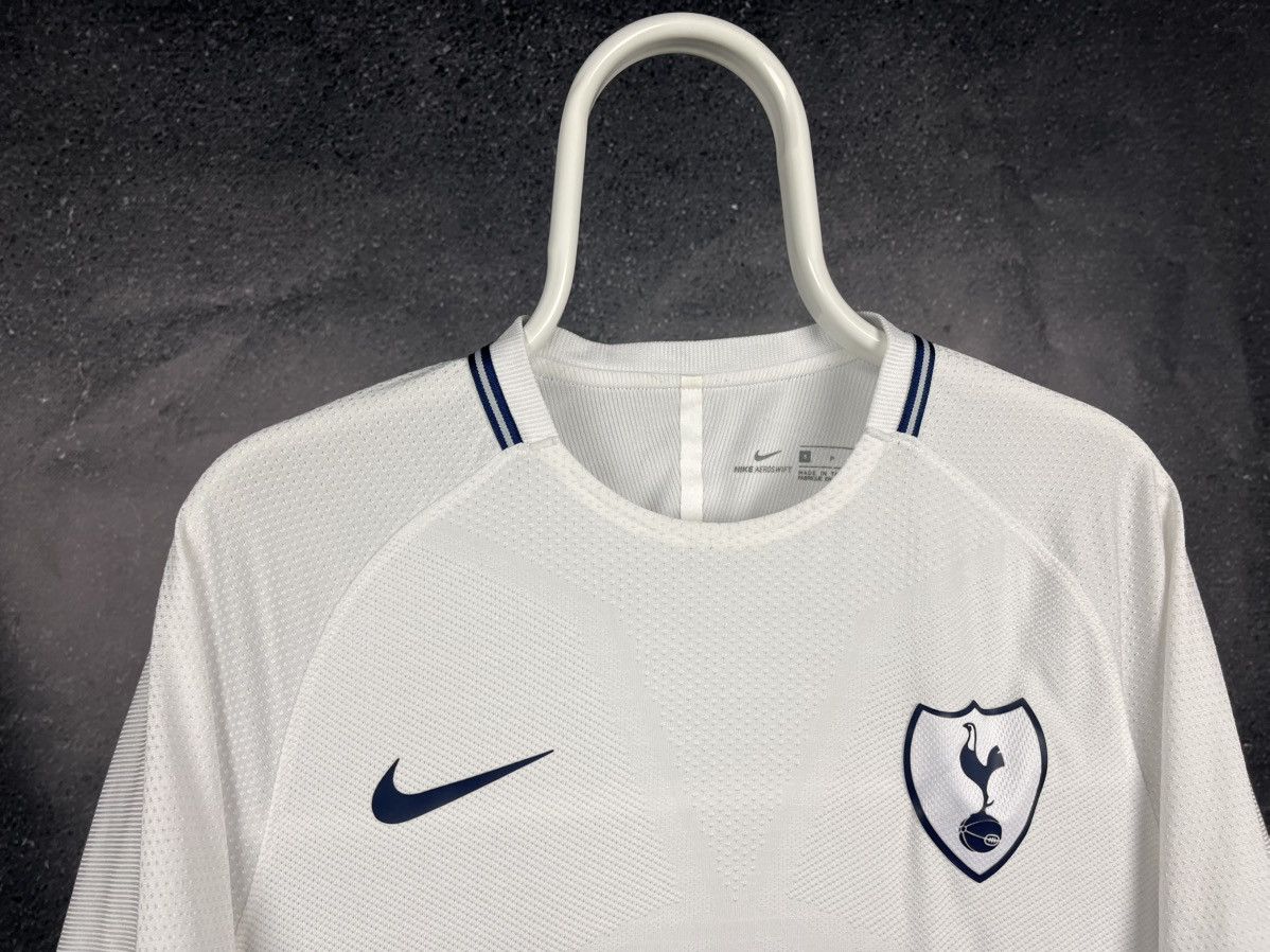 Other Tottenham Hotspur 2017 2018 soccer football jersey Kane Size US S / EU 44-46 / 1 - 5 Thumbnail