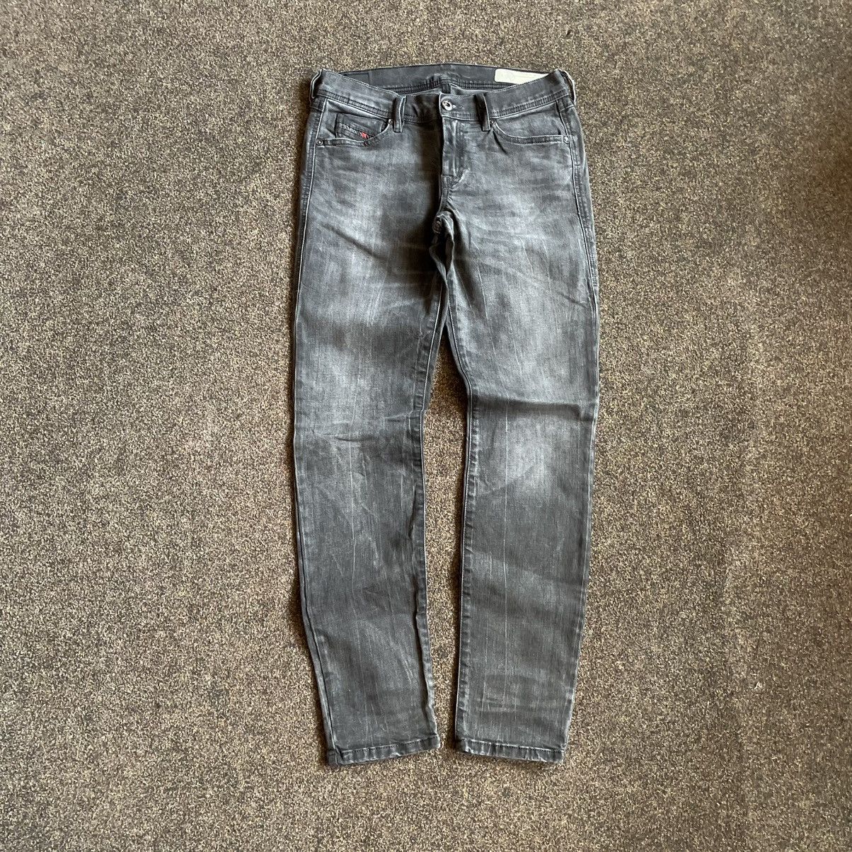 Vintage Vintage Diesel Faded Distressed Slim Jeans Grunge Y2K 27 Size 27" / US 4 / IT 40 - 1 Thumbnail