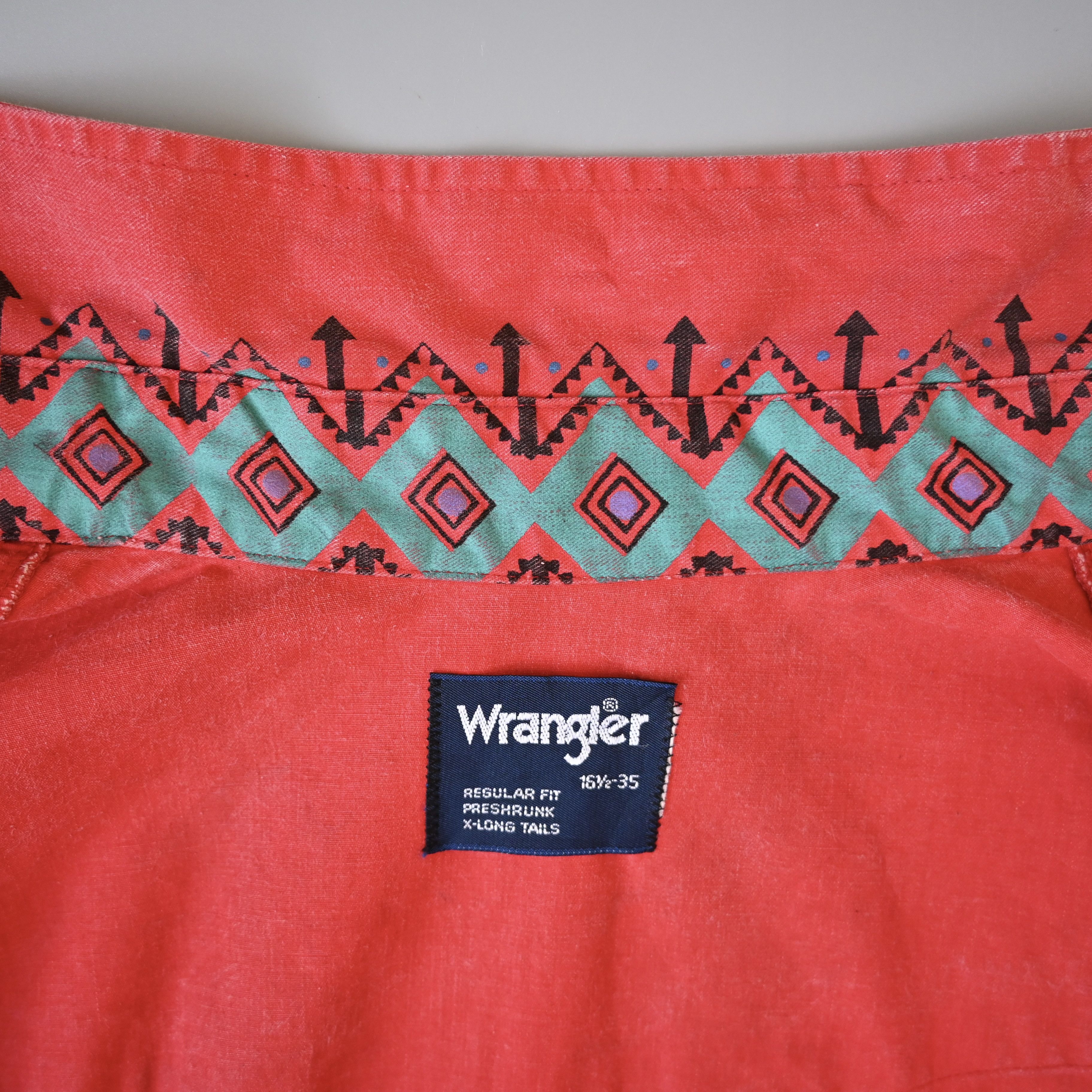 Vintage VTG Wrangler brushpopper shirt Aztec Navajo poppy red 16.5 Size US L / EU 52-54 / 3 - 16 Thumbnail
