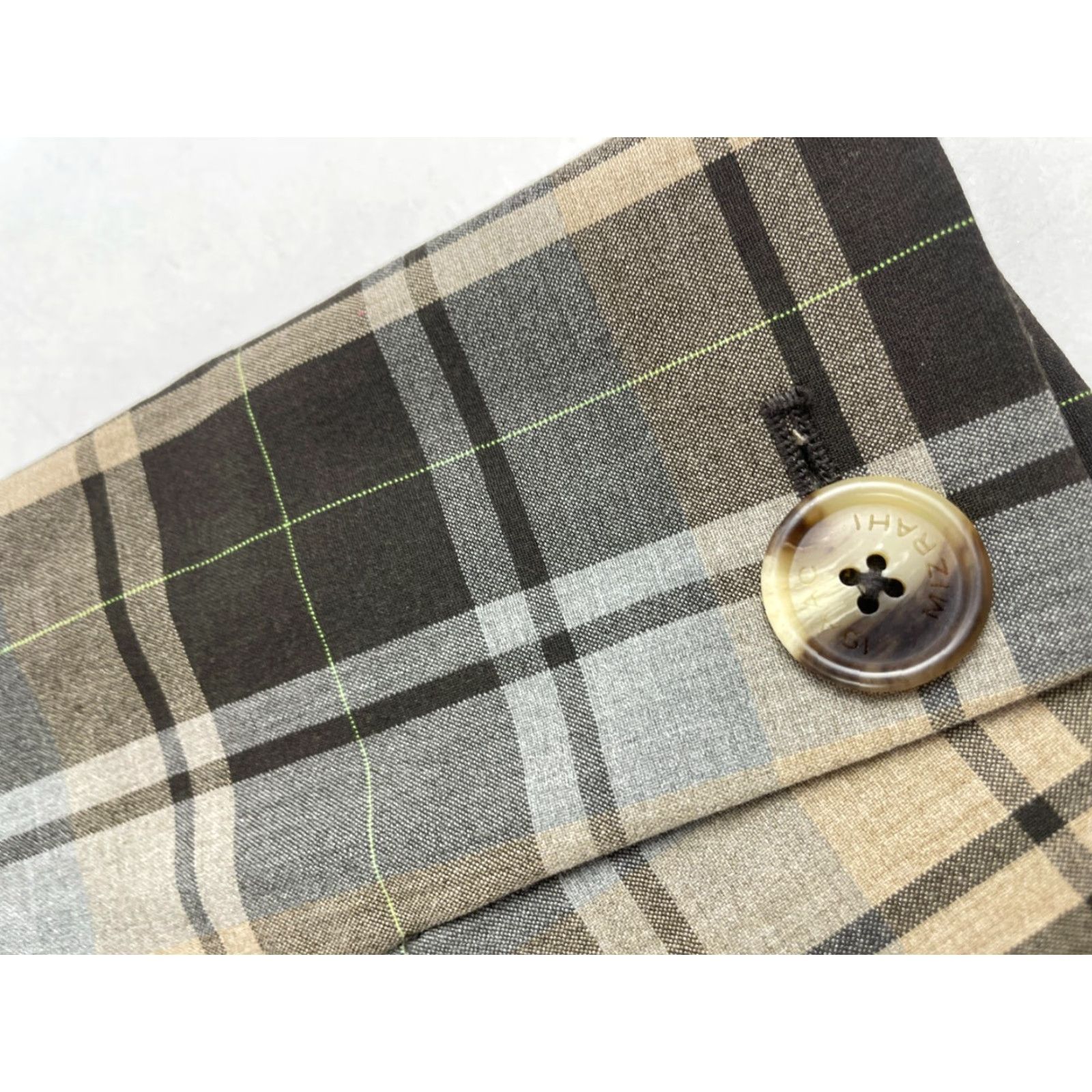 Isaac Mizrahi Isaac Mizrahi Jacket Womens Size 8 Plaid Brown Green Shoulder Pads Coat Casual Fall Winter Long Sleeve Button Front Size M / US 6-8 / IT 42-44 - 4 Thumbnail
