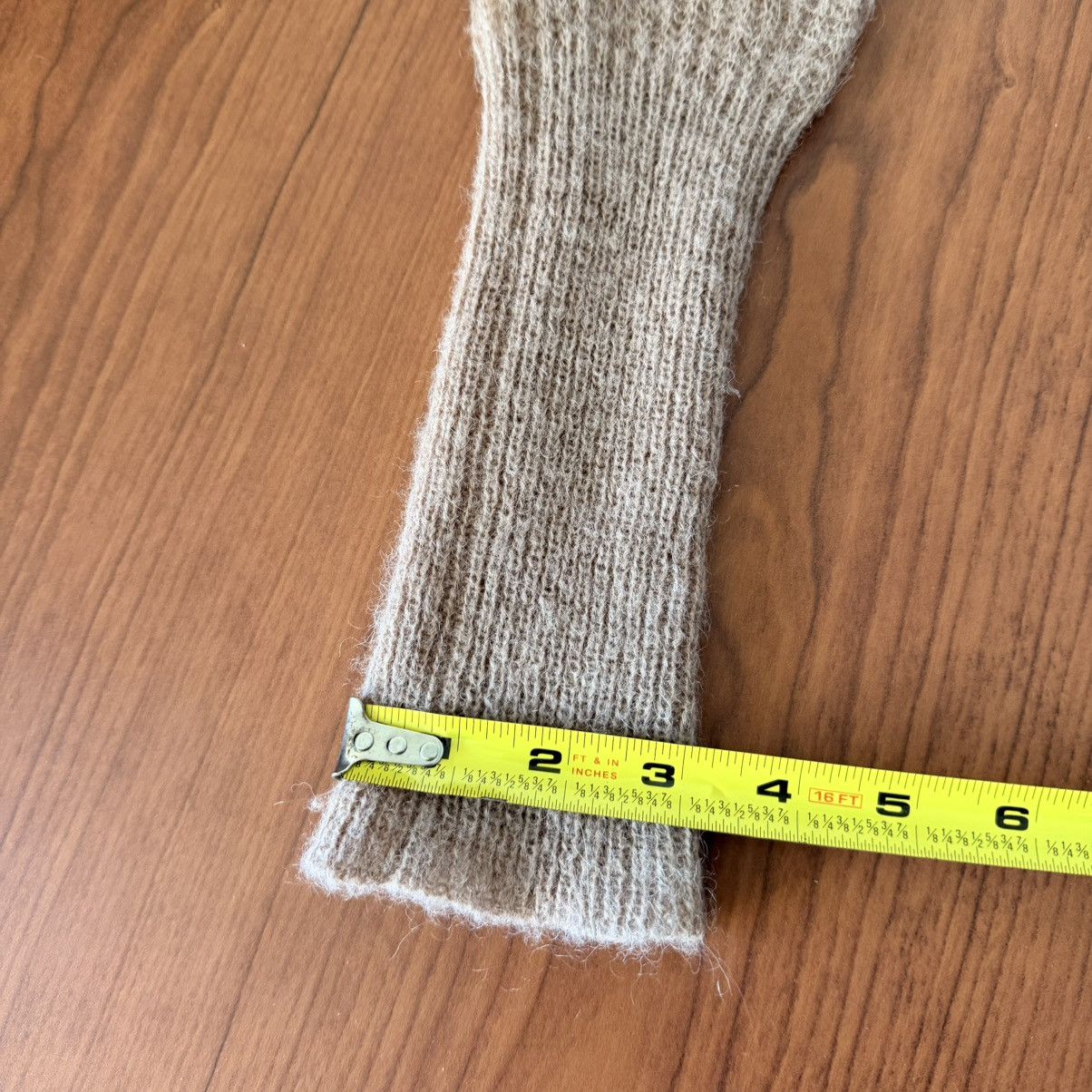 Jacquemus Jacquemus La Maille Dao Ribbed-Knit Sweater Italy 36 Beige Size XS / US 0-2 / IT 36-38 - 9 Thumbnail