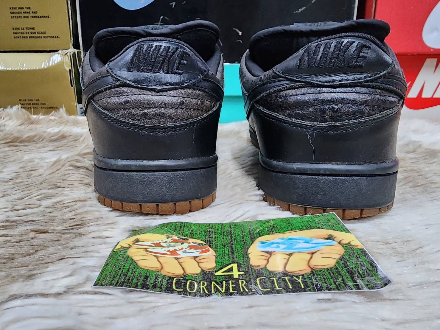 Nike Nike Sb Dunk Low Ostrich Size US 9.5 / EU 42-43 - 4 Thumbnail
