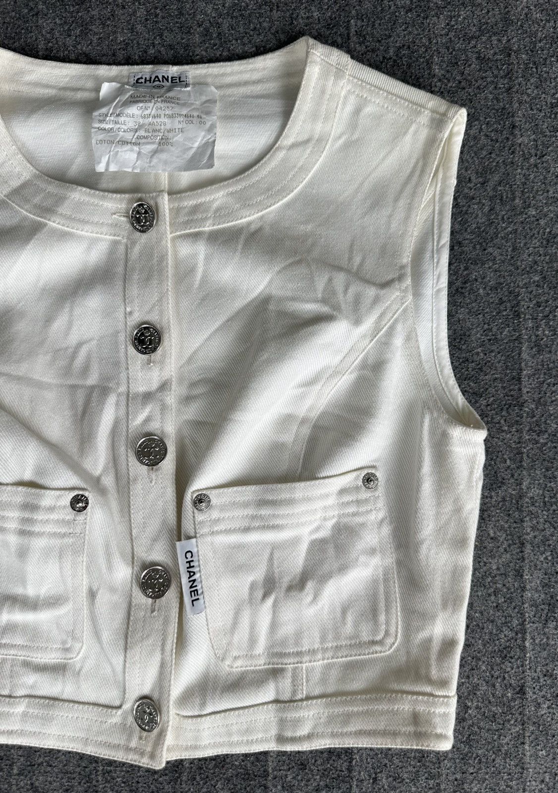 Chanel Chanel - Karl Lagerfeld 1996 Denim Vest Gilet - Coco Buttons Size XS / US 0-2 / IT 36-38 - 6 Thumbnail