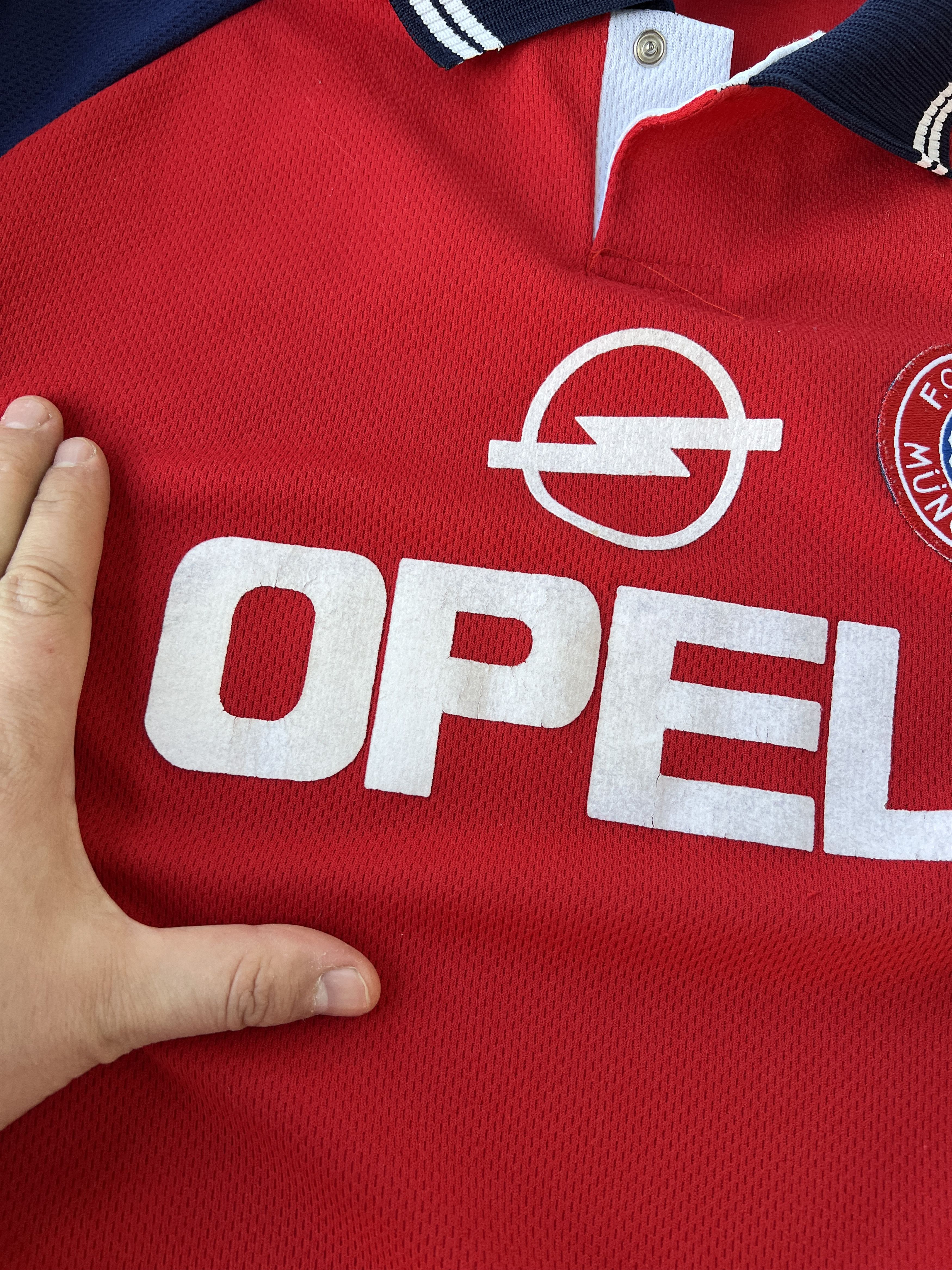 Vintage F.C. Bayern Munchen OPEL Vintage Jersey Size US M / EU 48-50 / 2 - 7 Thumbnail