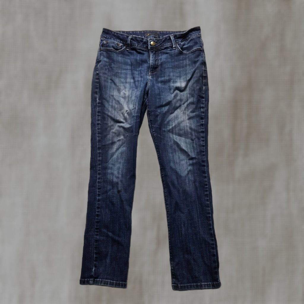 Lee VINTAGE Lee Women's Jeans Size 10 Short Regular Fit Straight Leg Distressed Shaping Blue Size 32" / US 10 / IT 46 - 1 Thumbnail