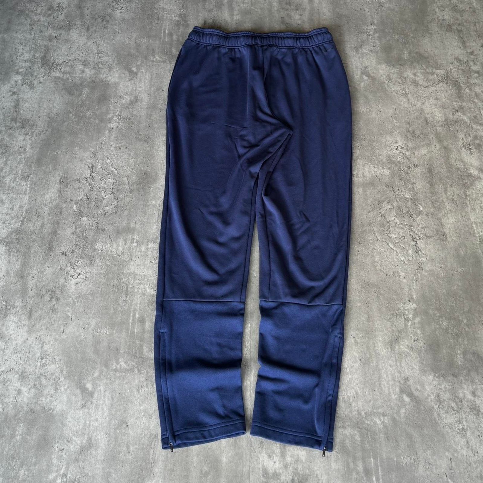 Adidas × Vintage Vintage Y2K Adidas Blue & White Baggy Tech Sweatpants Size US 36 / EU 52 - 2 Thumbnail