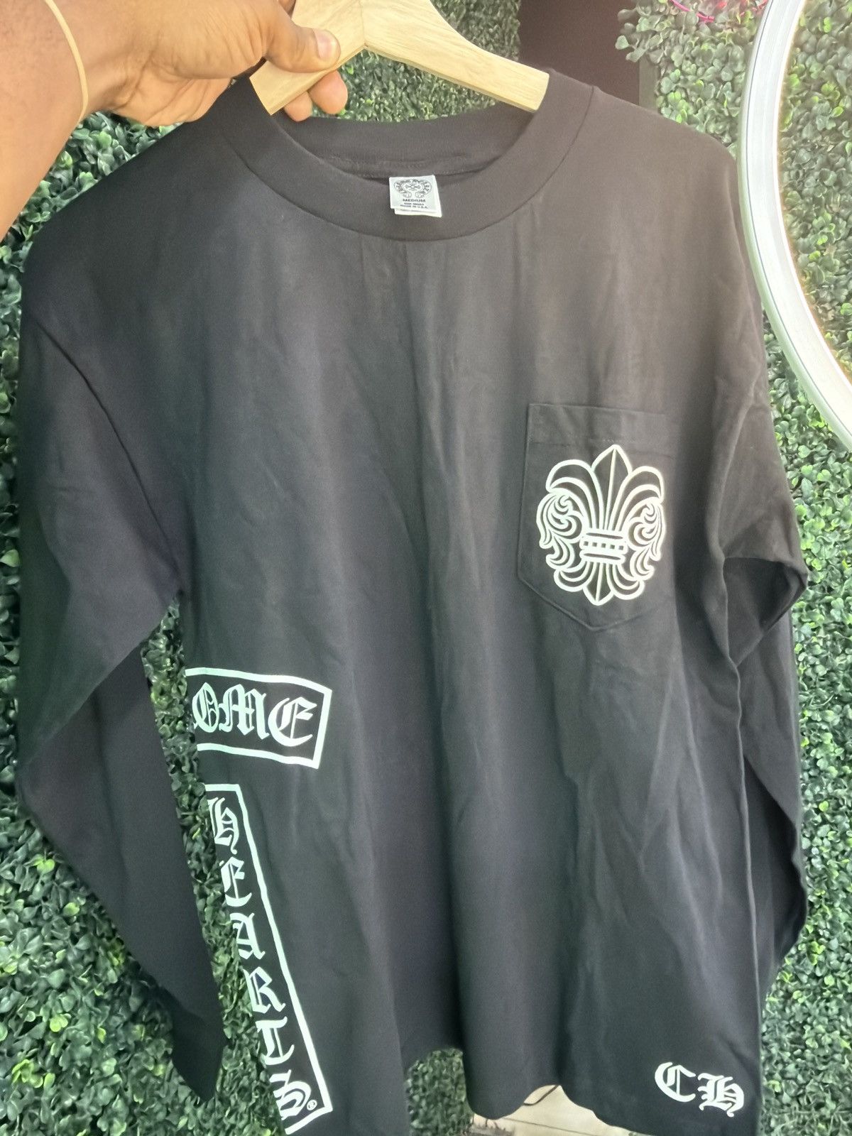 Chrome Hearts Vintage chrome hearts tee Size US L / EU 52-54 / 3 - 6 Thumbnail