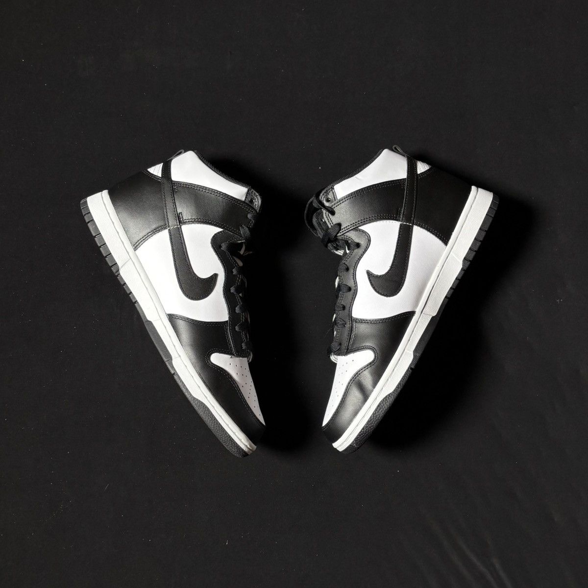 Nike NIKE DUNK HIGH PANDA SIZE 11 Size US 11 / EU 44 - 2 Thumbnail