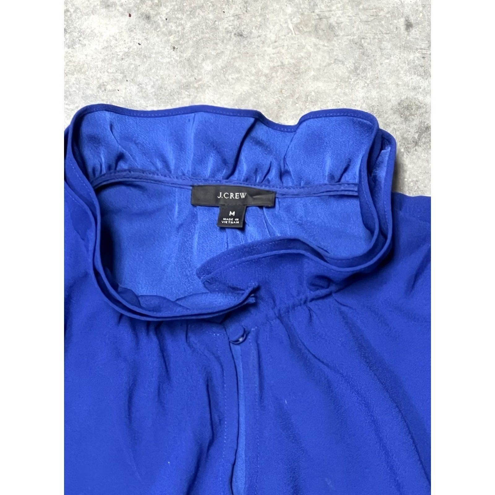 J.Crew J.CREW Blouse Women's Crew Neck Long Puff Sleeve Ruffle Blue Modern Business Party/Cocktail Holiday Med Reg Women Size M / US 6-8 / IT 42-44 - 3 Thumbnail