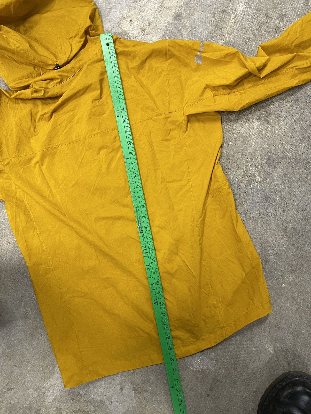 Arc'teryx 2019 Arc’teryx Men’s Squamish Hoody Thin Windbreaker Jacket Size US M / EU 48-50 / 2 - 8 Thumbnail