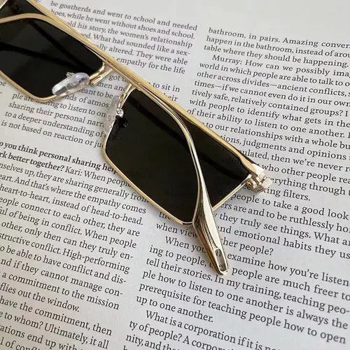Designer Retro punk sunglasses Size ONE SIZE - 3 Thumbnail