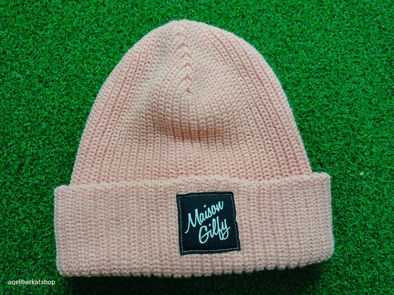 Japanese Brand MAISON GILFY Beanie Size ONE SIZE - 2 Thumbnail
