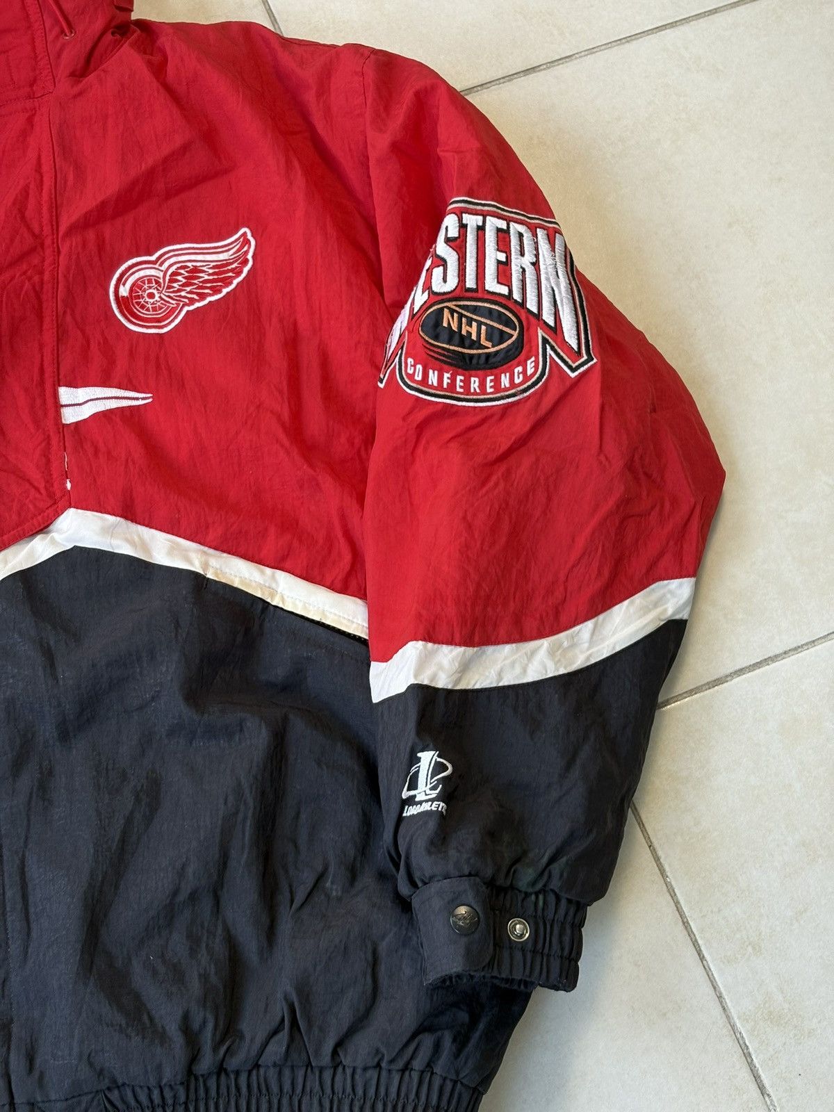 Logo Athletic Vintage Detroit Redwings NHL Logo Athletic Heavy Jacket XL Size US XL / EU 56 / 4 - 4 Thumbnail