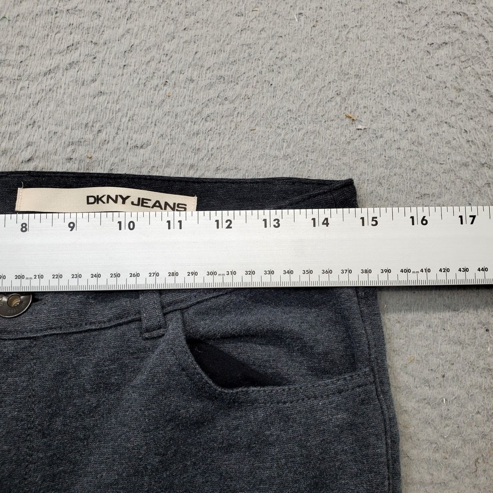 DKNY DKNY Womens Size 8 Gray Flared Pants 5 Pockets Comfort Fit Inseam 31.5" High Rise Old/Low Waist Casual Pants Size 30" / US 8 / IT 44 - 5 Thumbnail