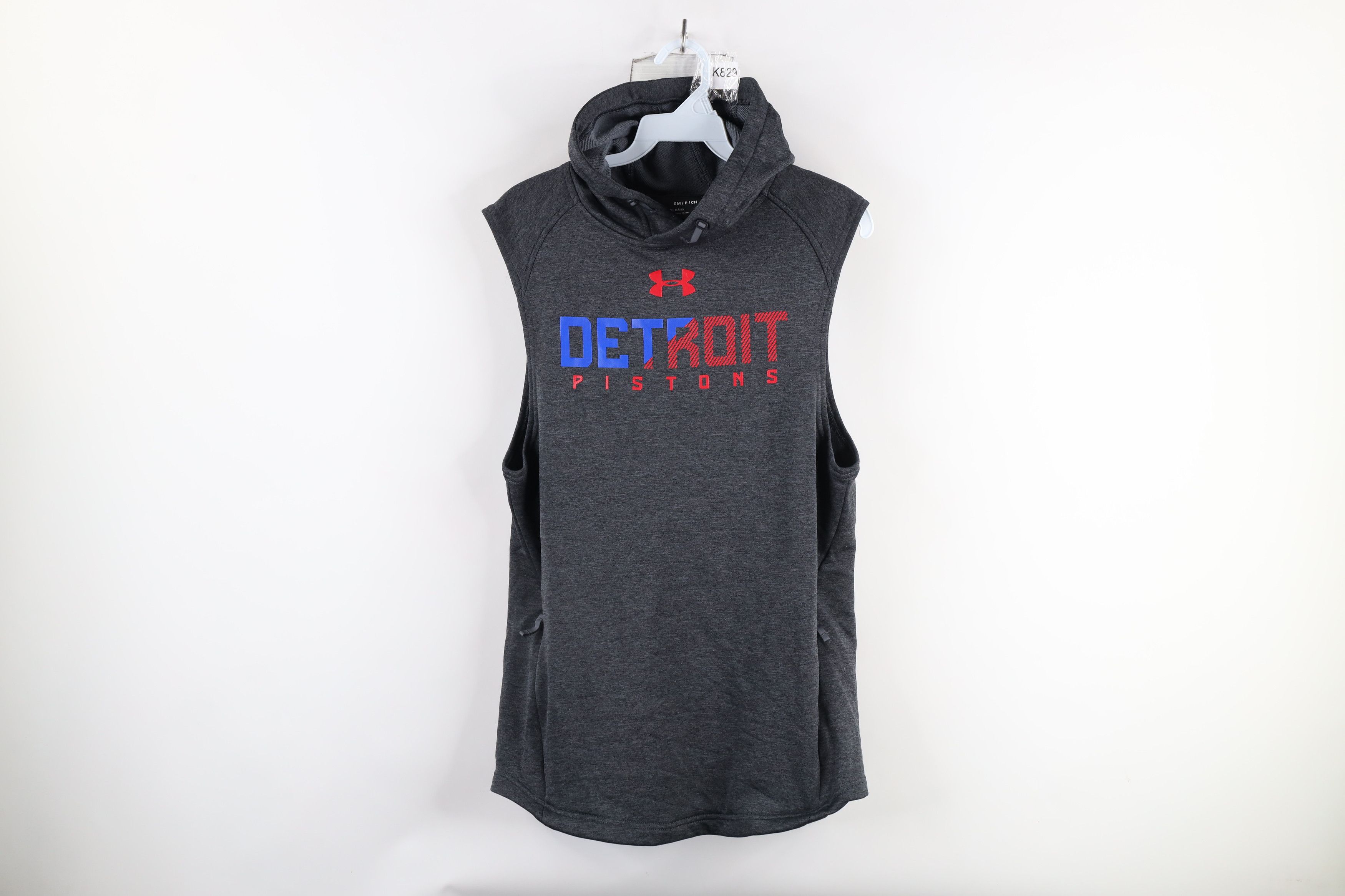 Under Armour × Vintage Under Armour Pistons Basketball Sleeveless Hoodie Sweatshirt Size US S / EU 44-46 / 1 - 1 Thumbnail