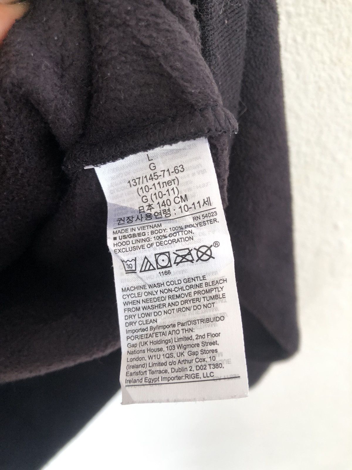 Gap × Japanese Brand Vintage Y2K Gap kids Super black Hoodie Size US S / EU 44-46 / 1 - 5 Thumbnail