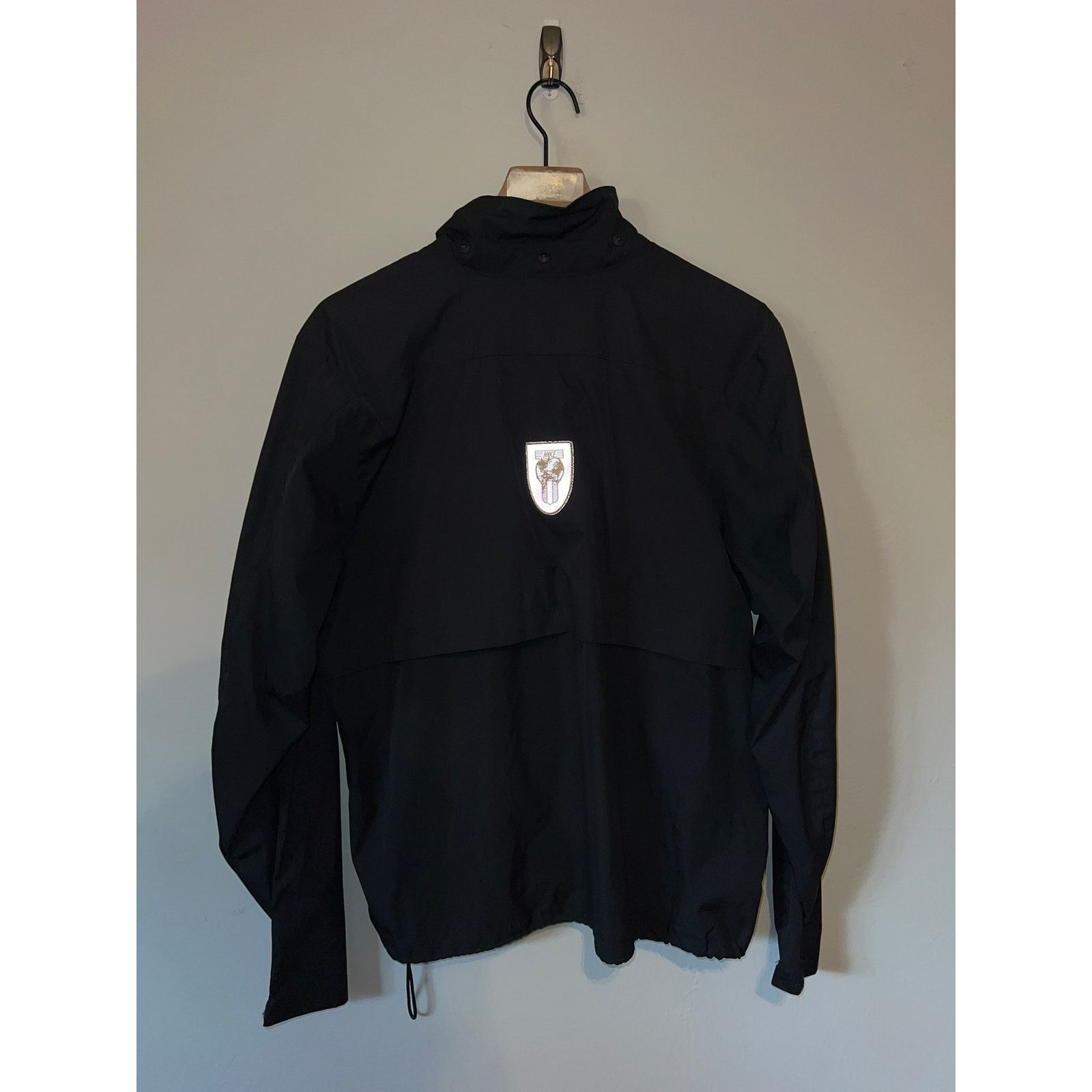 Nike Vintage Nike Windbreaker International Black Jacket VTG L Size US L / EU 52-54 / 3 - 7 Thumbnail