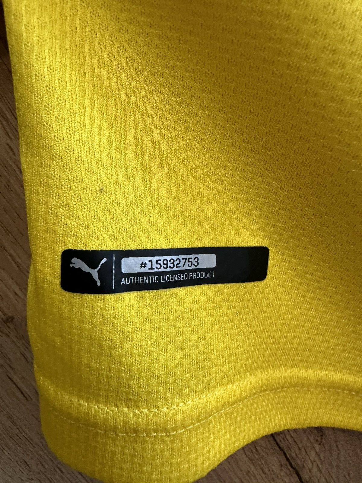 Puma Borrusia Dortmund 2019/2020 Haaland #17 Home Puma Soccer Kit Size US L / EU 52-54 / 3 - 9 Thumbnail
