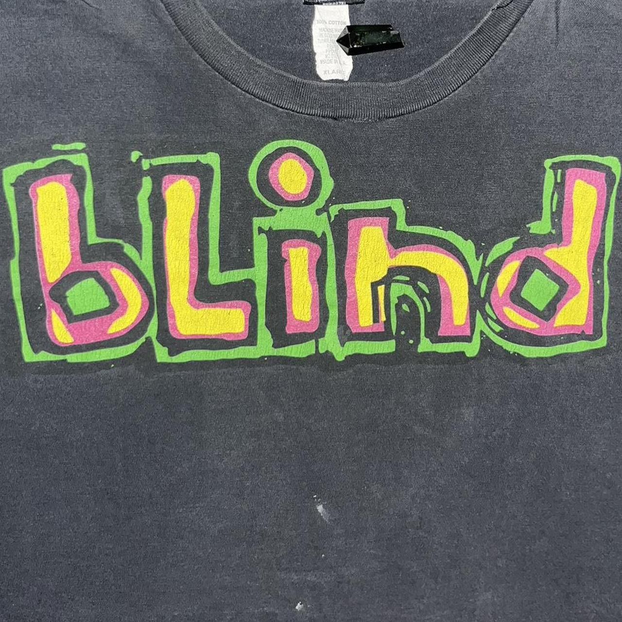 Blind Skateboards Vintage 2000s Blind Skateboards Spell-out Logo Tee Fader Size US L / EU 52-54 / 3 - 4 Thumbnail