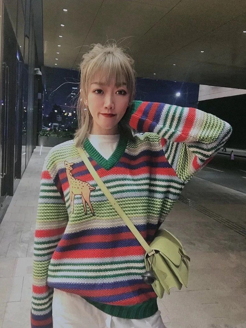 Gucci Gucci Deer boy knitwear 2503-Nextarrow Size US M / EU 48-50 / 2 - 6 Thumbnail