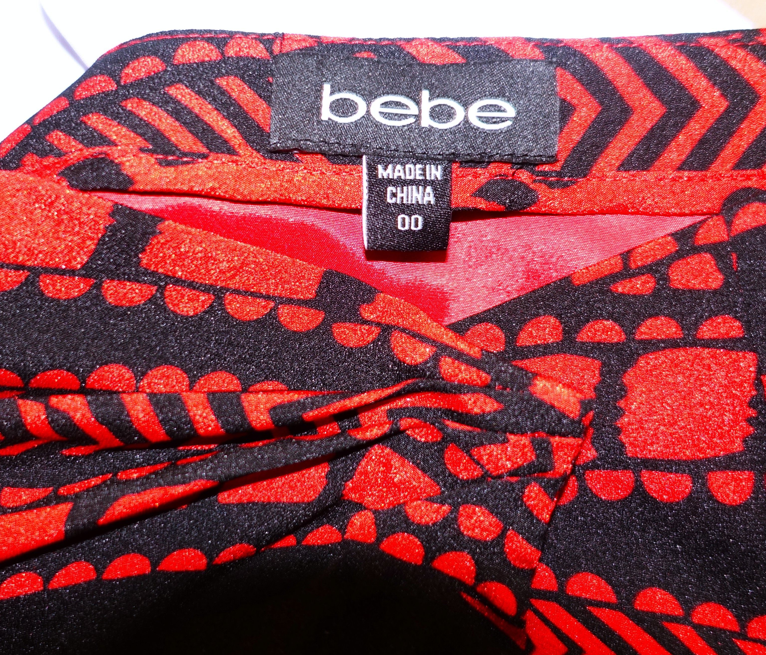 Bebe Bebe Black Red Wrap Skirt 00 Size 24" / US 00 / IT 34 - 7 Thumbnail