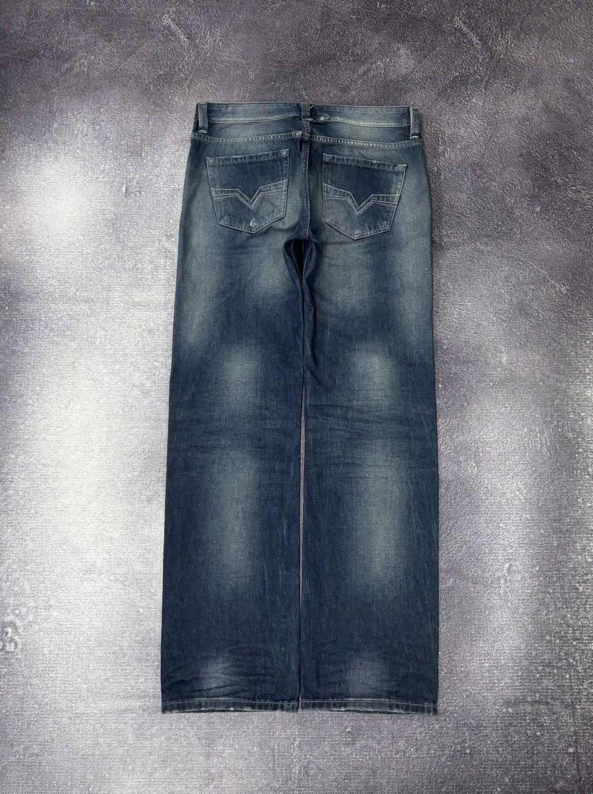 Diesel Diesel Larkee NWT Regular Straight Ripped Blue Denim Jeans Size US 33 - 2 Thumbnail