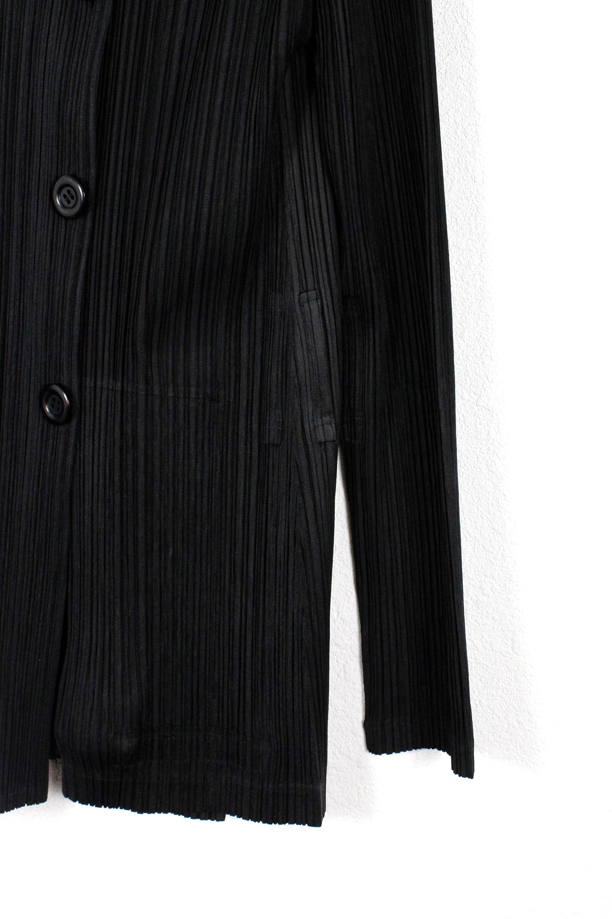Issey Miyake × Pleats Please Issey Miyake Issey Miyake Pleats Please Black Double Breasted Jacket Size US S / EU 44-46 / 1 - 7 Thumbnail
