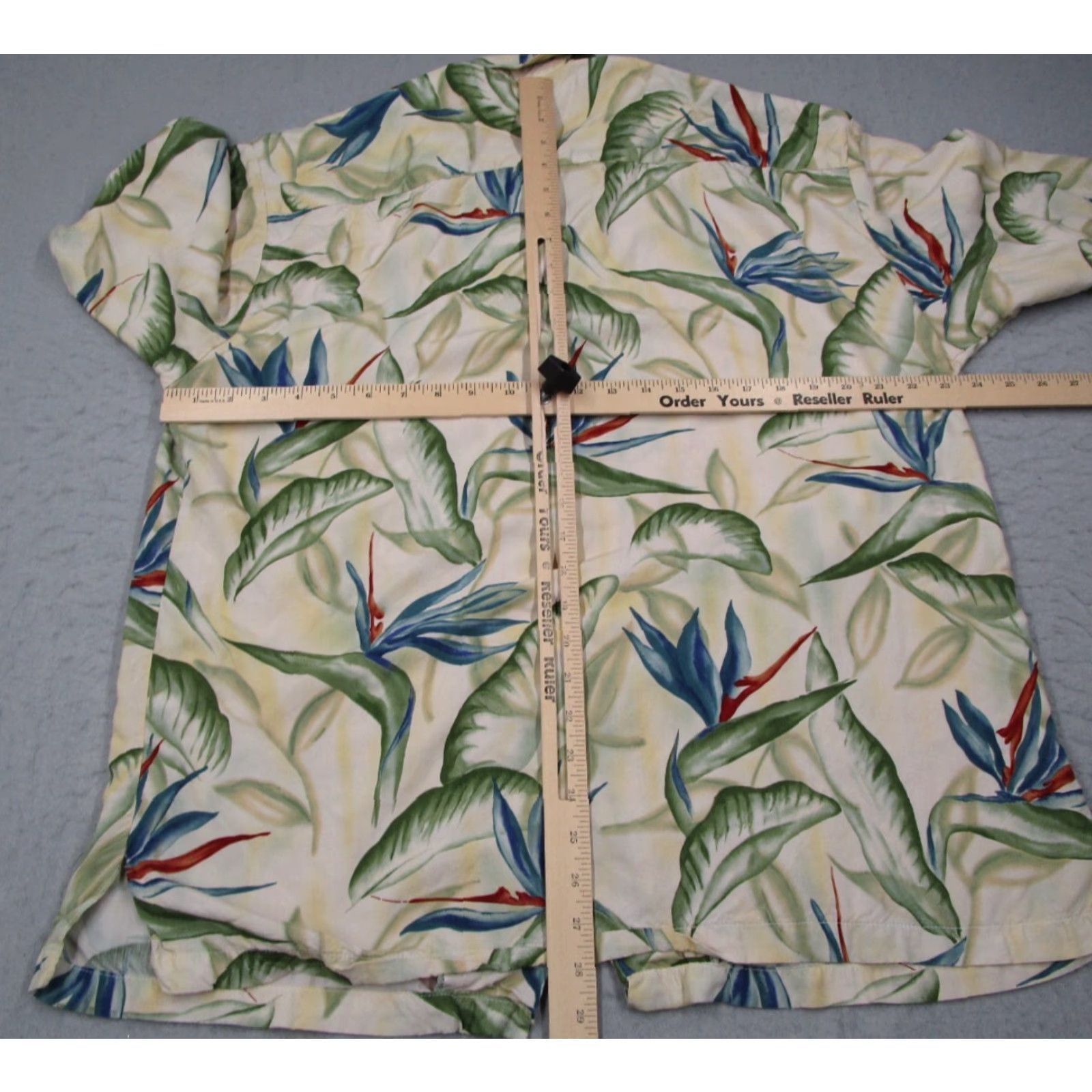 Tori Richard VINTAGE Tori Richard Shirt Mens XL Beige Floral Button Up Hawaiian Made in USA Size US XL / EU 56 / 4 - 6 Thumbnail