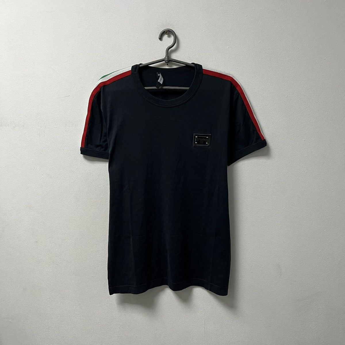 Dolce & Gabbana Vintage Dolce Gabbana Metal Logo T Shirt Size US M / EU 48-50 / 2 - 1 Thumbnail