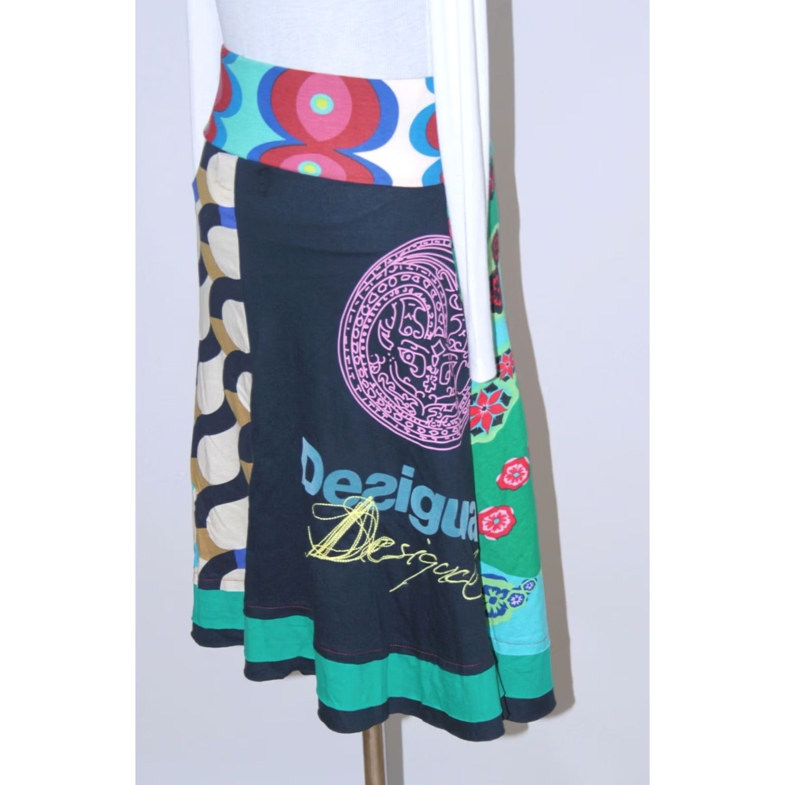 Desigual Desigual Skirt 36 BNWT Midi Multicoloured Cotton Womens Size 25" / US 0 / IT 36 - 6 Thumbnail