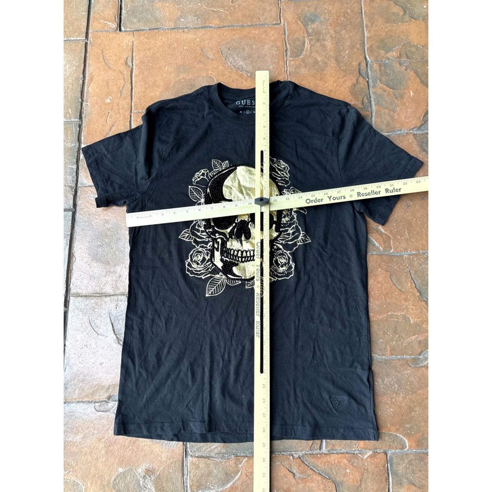 Guess Guess Rhinestone Skull Roses T Shirt M Black Grunge Short Sleeve Crew Neck Cotton Unisex Adults T-Shirt Mens Womens Size US M / EU 48-50 / 2 - 4 Thumbnail