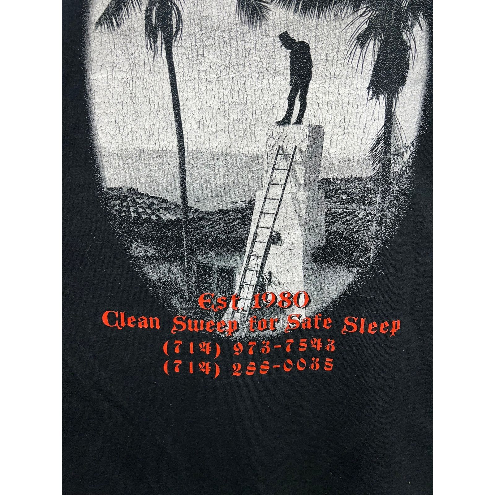Fruit Of The Loom Vintage Chimney Sweeps Shirt Red Hot Black Graphic Tee 90s L Size US L / EU 52-54 / 3 - 9 Thumbnail