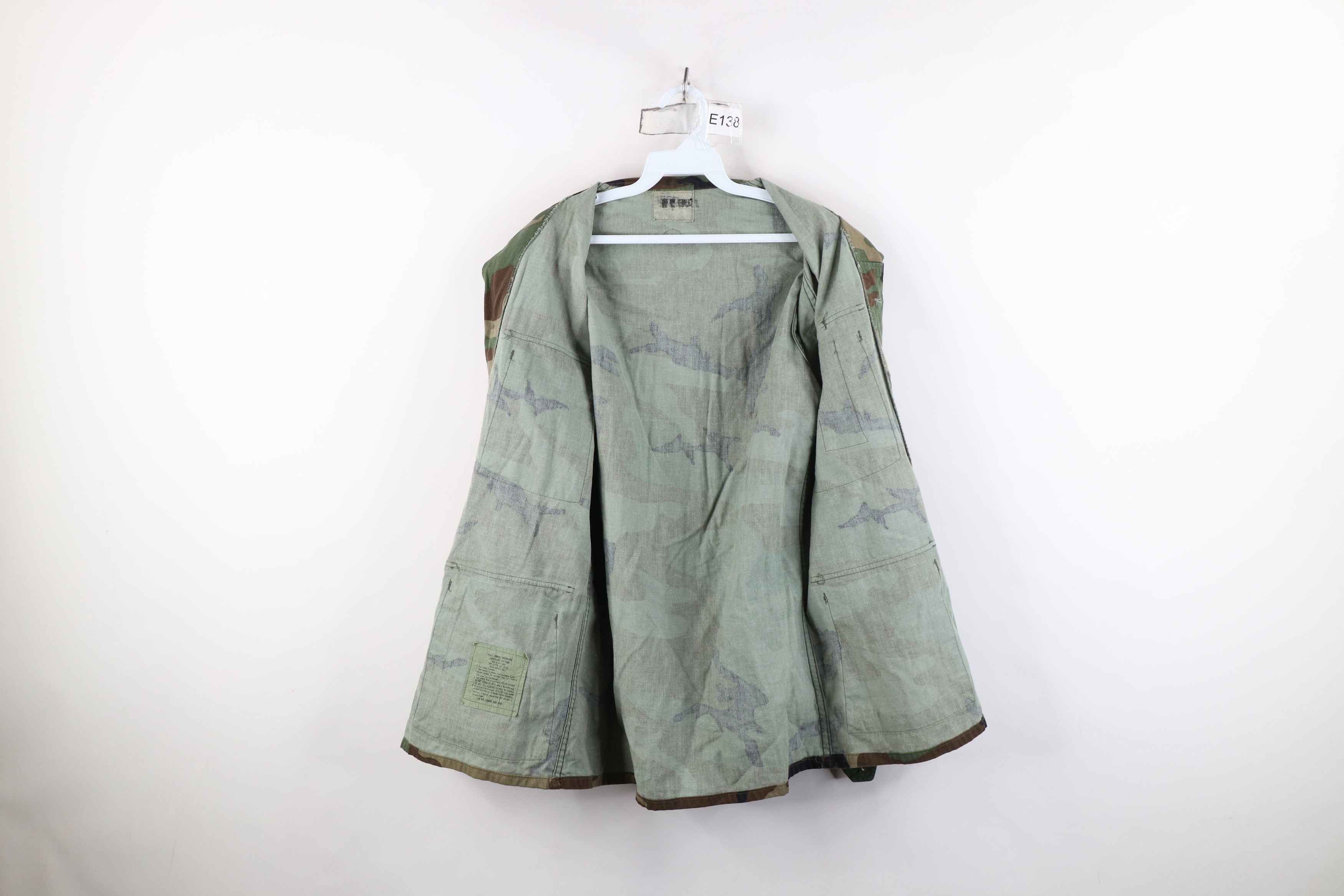 Vintage Vintage 80s USGI Stamp Woodland Camouflage Combat Jacket Size US S / EU 44-46 / 1 - 12 Thumbnail