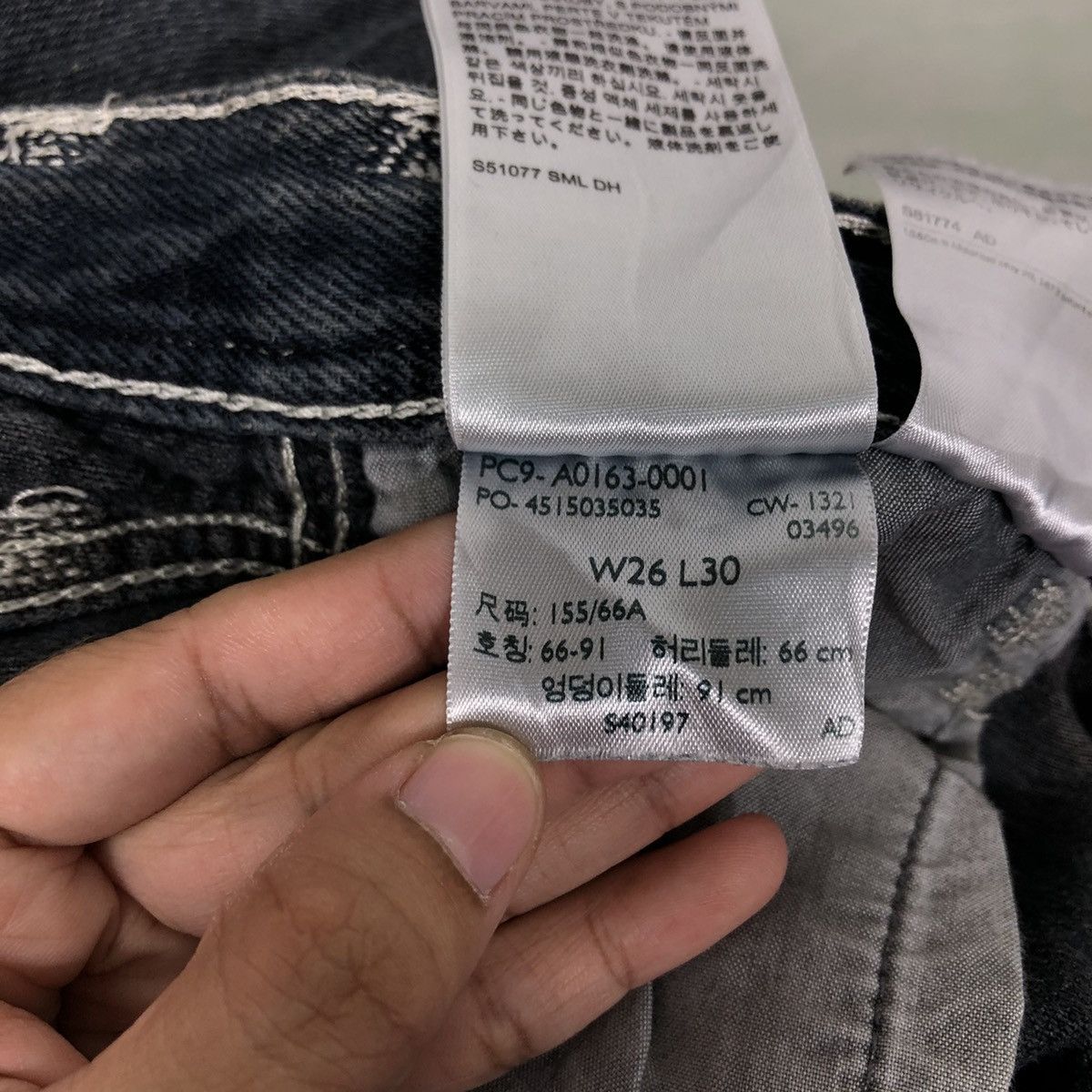 Levi's 🔥90’s Vintage Levi’s Denim Jeans Size US 30 / EU 46 - 23 Thumbnail