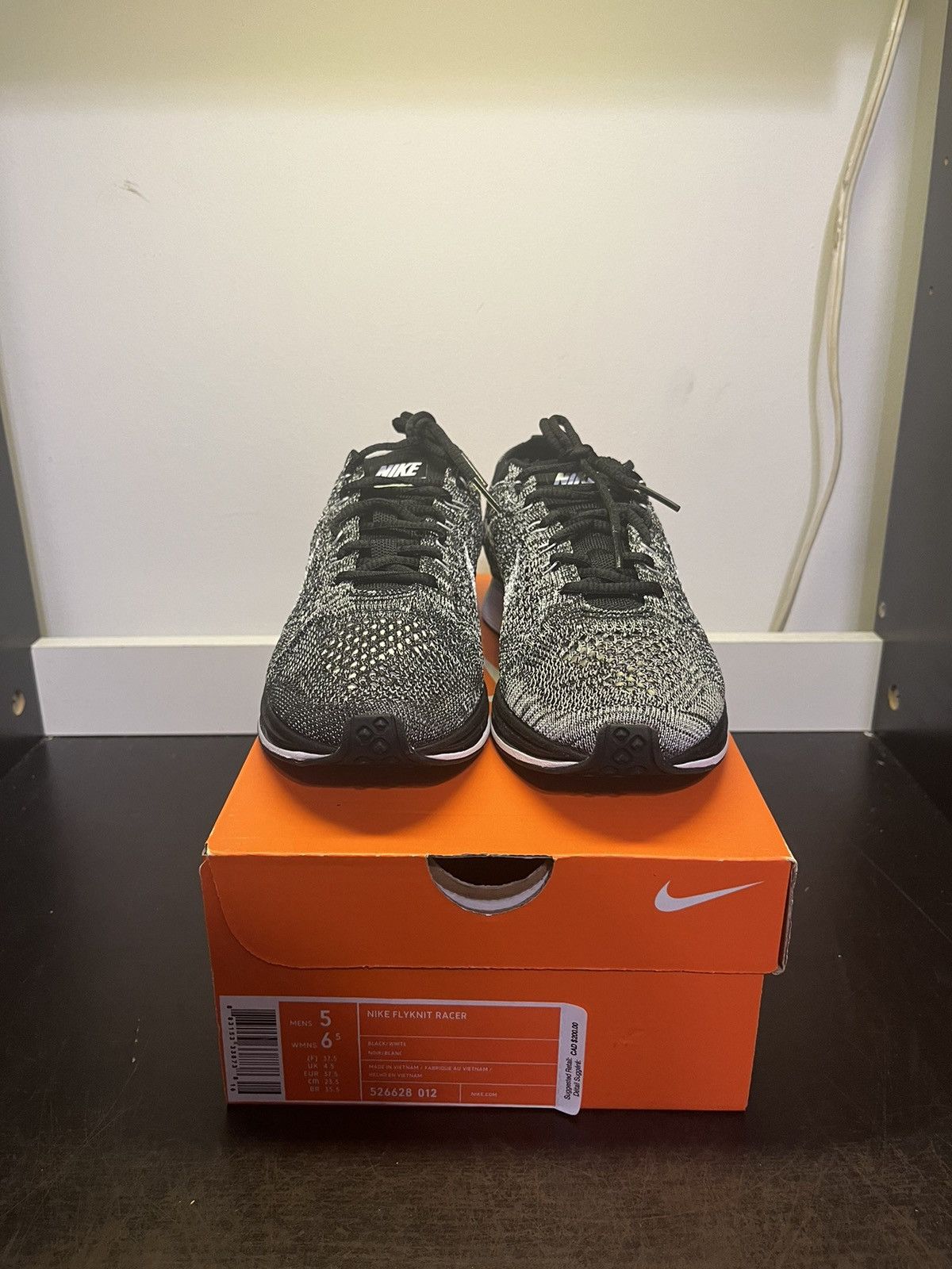 Nike Nike Flyknit Racer Oreo 2.0 Men’s 5 Women’s 6.5 526628-012 Size US 5 / EU 37 - 5 Thumbnail