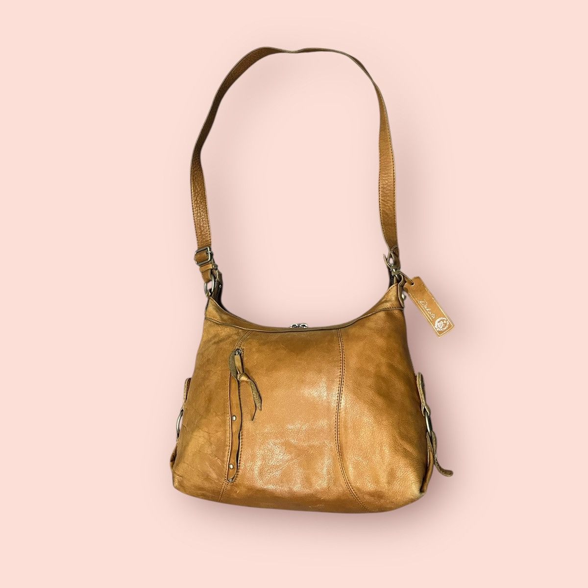 Dakota Grizzly × Japanese Brand × Leather VINTAGE DAKOTA JAPAN LEATHER CROSSBODY SHOULDER SLING BAG Size ONE SIZE - 8 Thumbnail