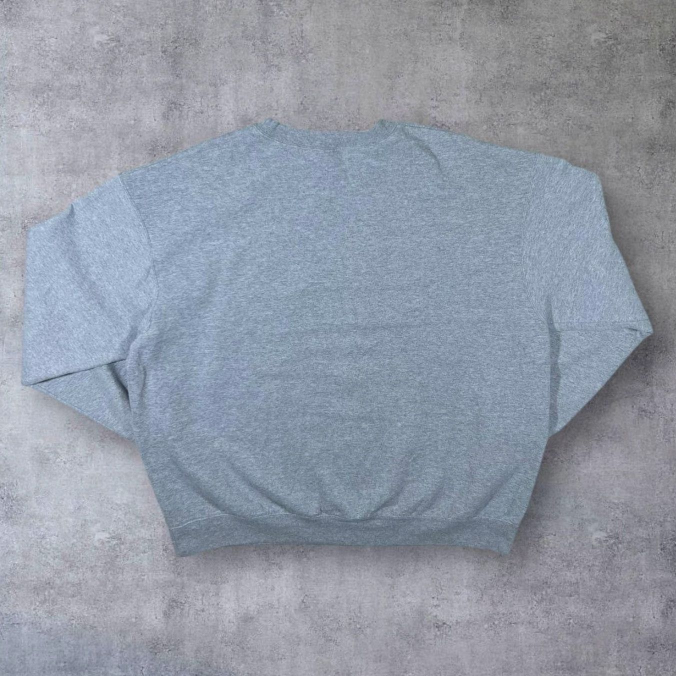 Champion Champion Eco Fleece Holy Family University Embroidered Grey Crewneck Sweatshirt XXL Sweatshirt Mens Pullover Size US XXL / EU 58 / 5 - 2 Thumbnail