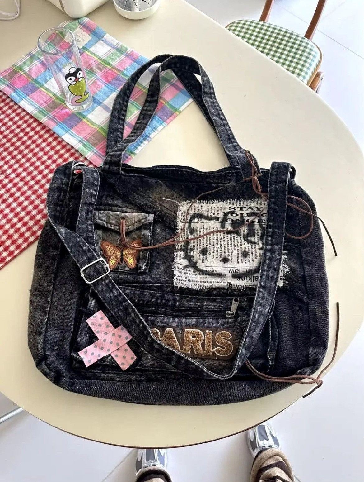 Japanese Brand × Vintage Capacity Patchwork Retro Hello Kitty Y2k Bag Size ONE SIZE - 3 Thumbnail