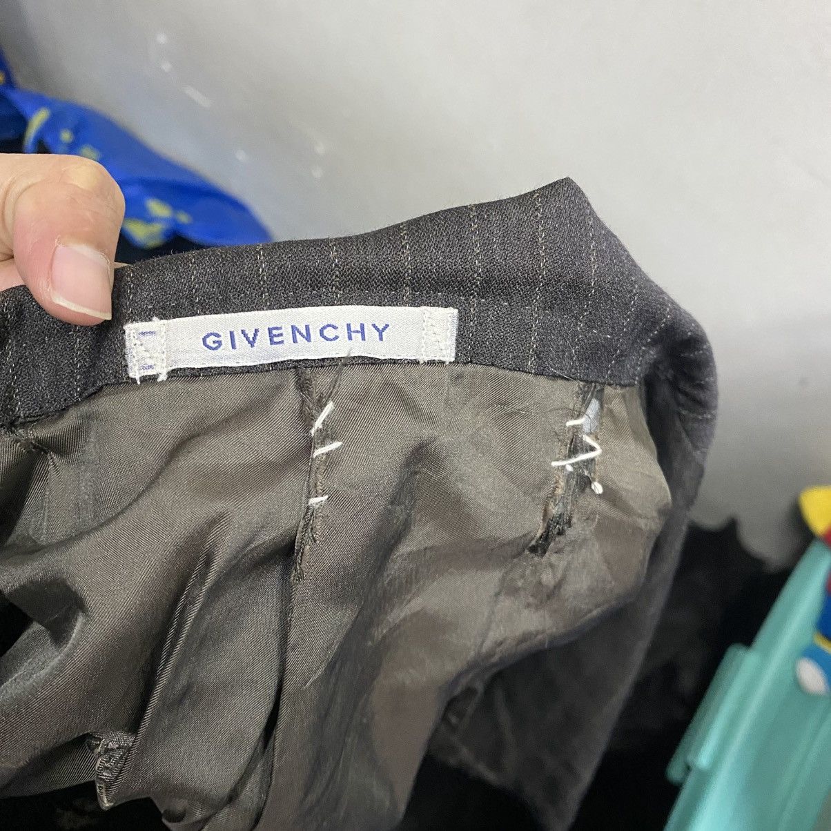 Givenchy Vintage Givenchy Monsieur Pinstripe Blazer Jacket 38R-40R Size 38R - 15 Thumbnail