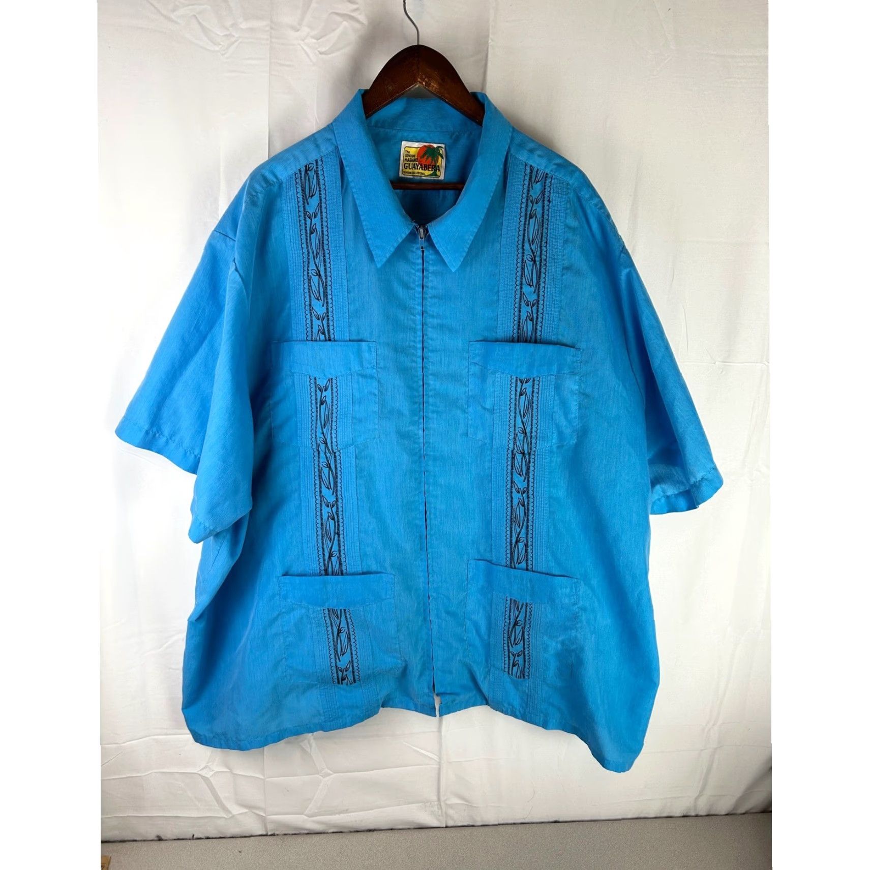Haband VINTAGE Haband Guayabera Shirt Mens 4XL Blue Zip Front Embroidered 4-Pocket Size US XXL / EU 58 / 5 - 2 Thumbnail