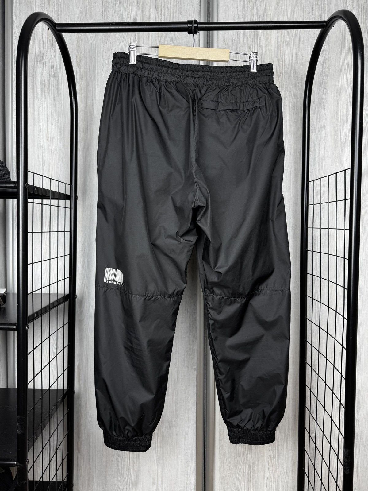 VTMNTS VTMNTS Black Barcode Print Joggers Nylon Size US 34 / EU 50 - 7 Thumbnail