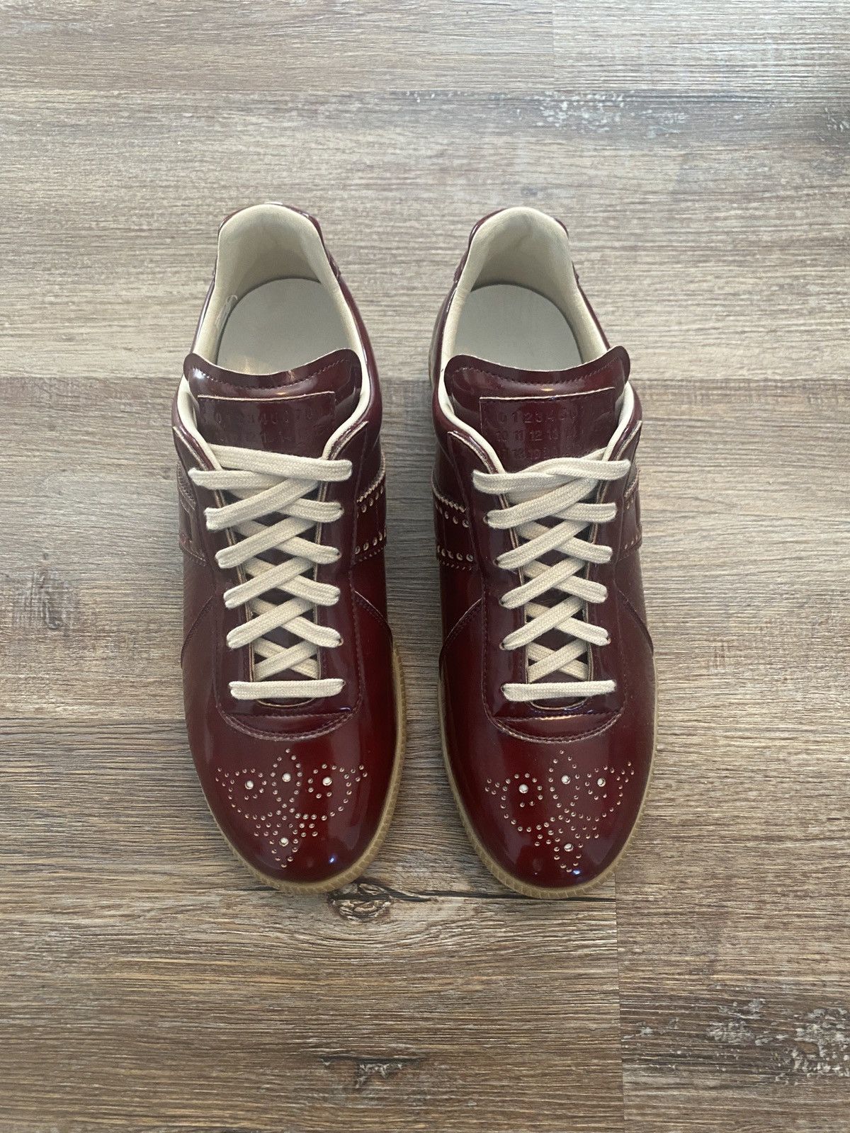 Maison Margiela Maison Margiela GAT Replica Burgandy Brogues 9 42 Low ...