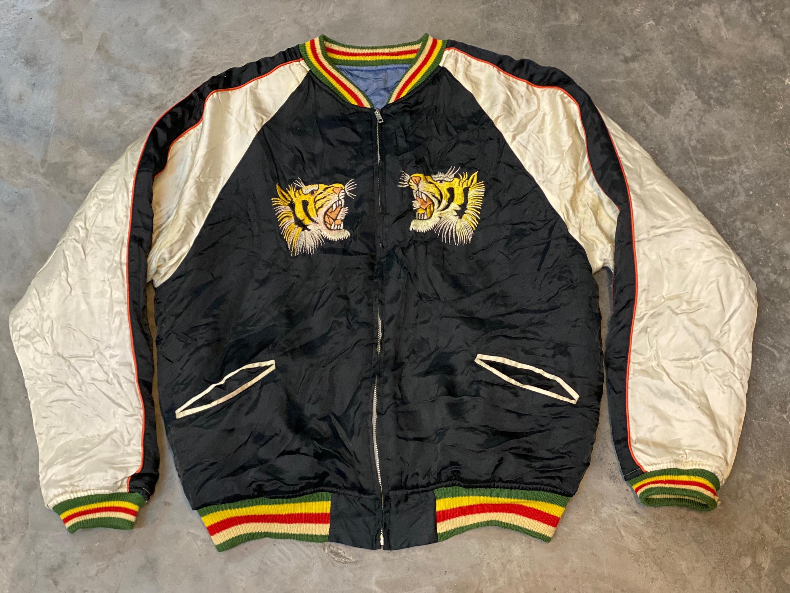 The Silver Stone SUKAJAN THE SILVER STONE REVERSIBLE EMBROIDERY