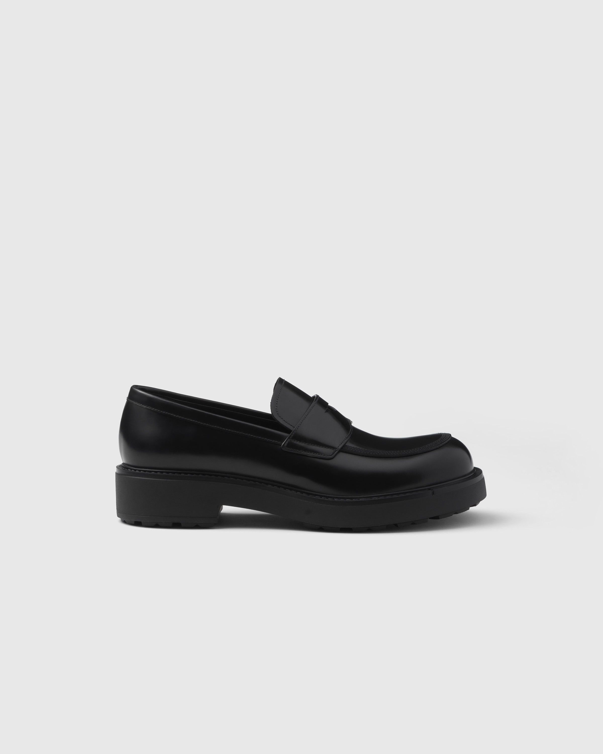 Prada o1bcso1str1025 Spazzolato Brushed Loafers in Black Size US 8 / EU 41 - 2 Thumbnail