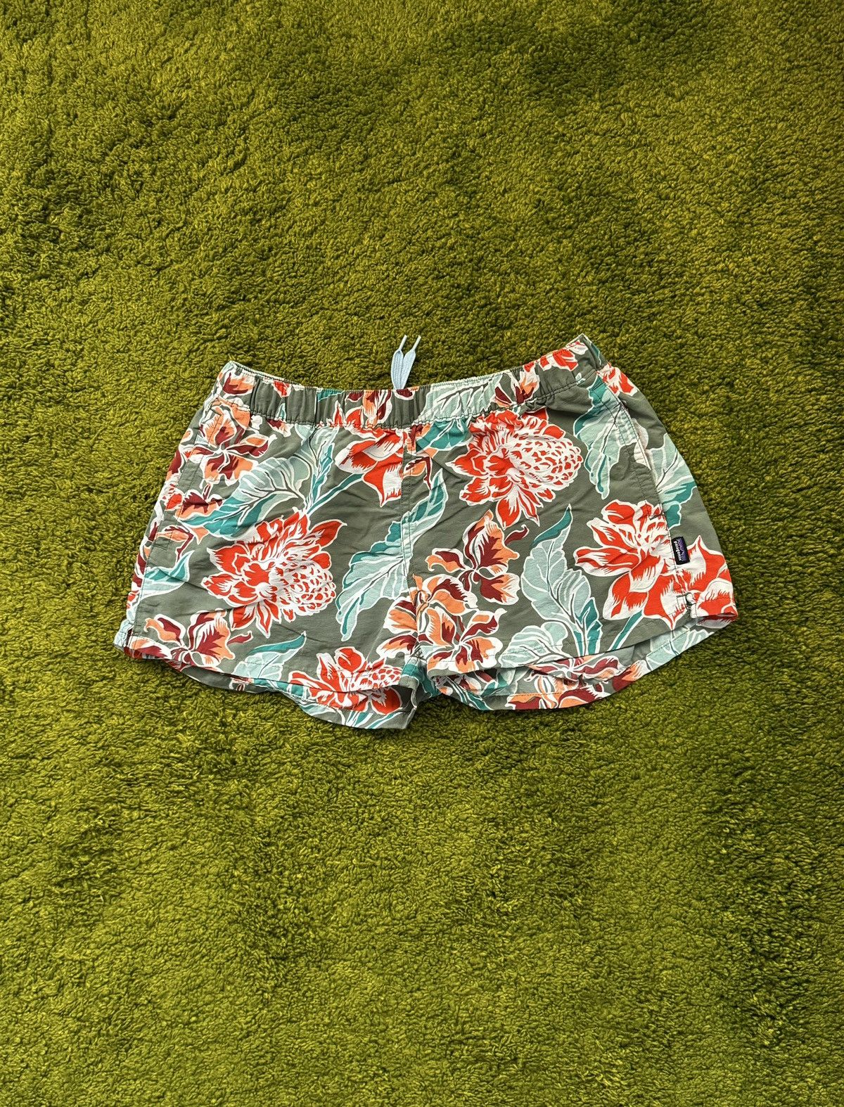 Patagonia Patagonia floral pattern shorts Size 27" / US 4 / IT 40 - 1 Thumbnail