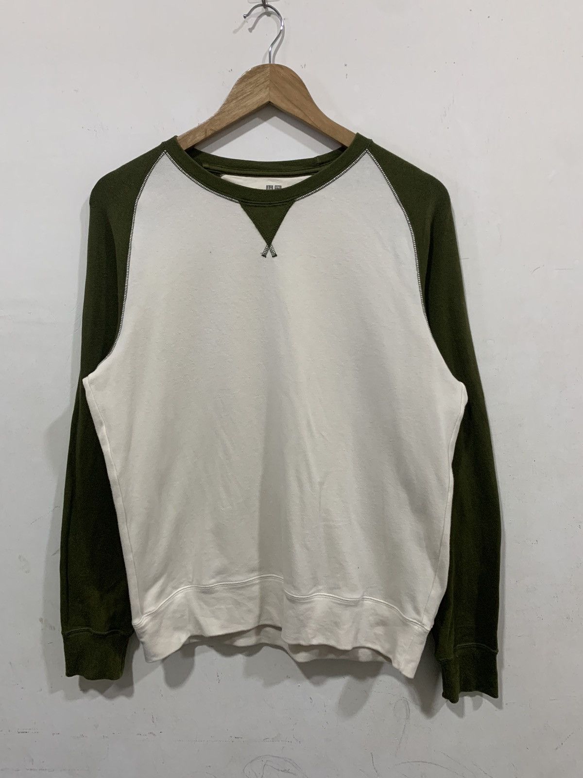 Uniqlo Uniqlo Long Sleeve Medium Size Size US M / EU 48-50 / 2 - 1 Thumbnail