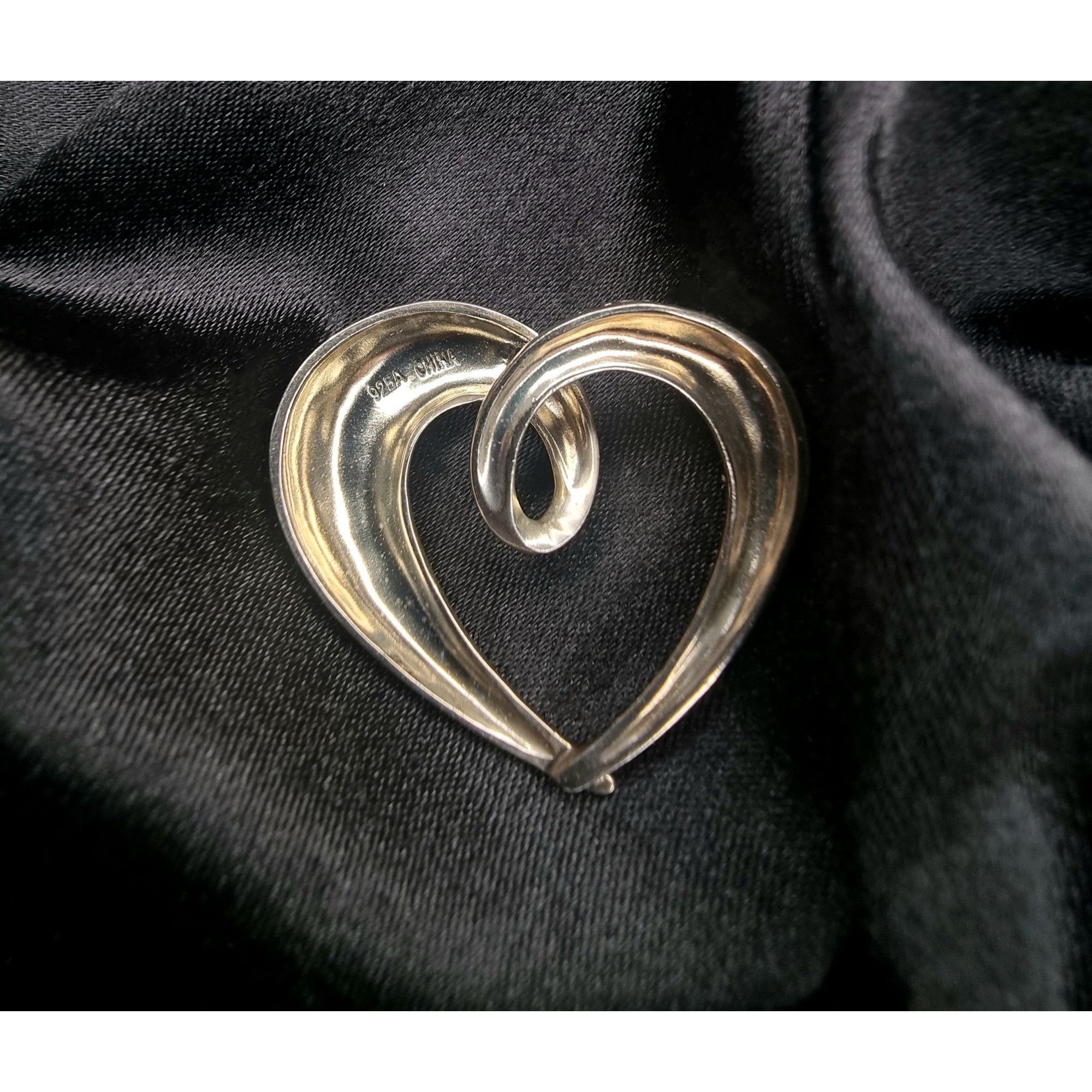 Vintage Vintage 925 Sterling Silver Marcasite Heart Brooch Pin Elega Size ONE SIZE - 5 Thumbnail