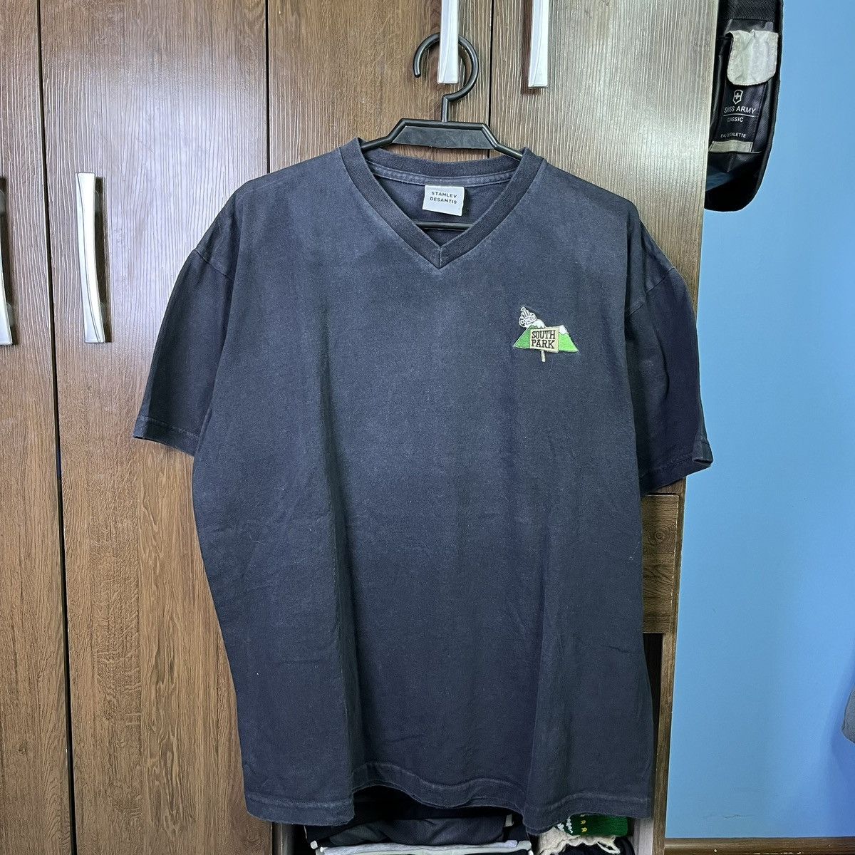 Other South park stanley desantis 90s tee Size US XL / EU 56 / 4 - 2 Thumbnail